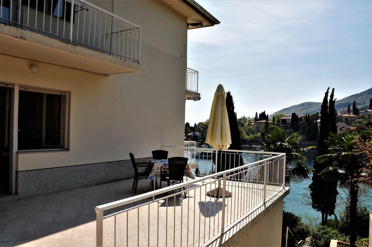 Apartmani Kadmen Ika Dış mekan fotoğraf